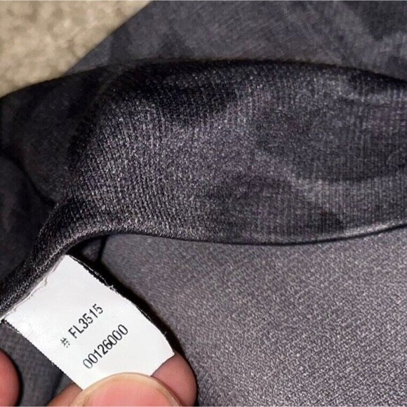 Spanx (Large) Leggings Look At Me Now Seamless Womens Black Camo FL3515 Workout - Picture 10 of 10